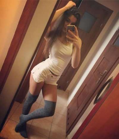 Mersin'in Tarsus Kadını: Bal Köpüğü Saçlı, Balık Etli ve Çekici - 53 Kg, 168 Cm Boyunda Eş