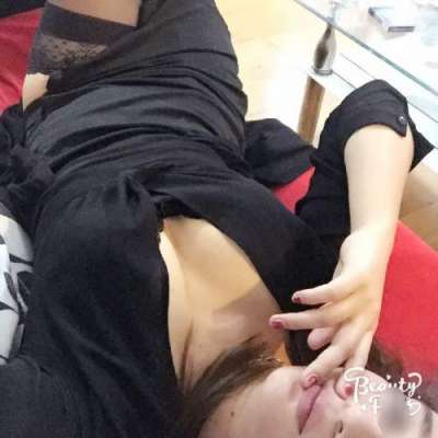 Mersin'in Zarif ve Ayırt Edici Sarı Saçlı Fit Güzeli: Mersin Escort Bayan