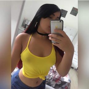 Mersin'in Zarif ve Balık Etli Güzeli: Kumral Saçlı, 55 Kg ve 167 cm'lik Akdeniz Escort Bay