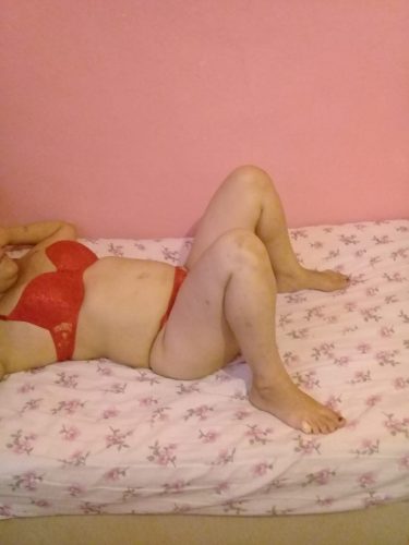 Mersin'in Zarif ve Modern İhtişamı: Erdemli Escort Bayan - 52kg, 177cm, Bal Köpüğü Saçlı