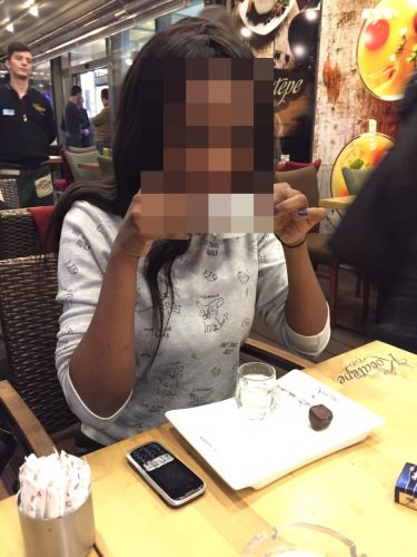 Mersin'in Zarif ve Sıra Dışı Akdeniz Escort Bayanı: Sarı Saçlı, 55 Kg, 160 Cm Boyunda