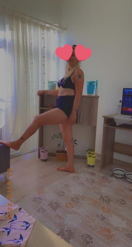 Mersin'in Zarif ve Sportif Güzelliği: Kızıl Saçlı, 51 Kg, 171 Cm Boyundaki Akdeniz Escort