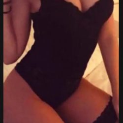 Mersin Mezitli'den Zarif Bir Bağımsızlık Sembolü: 62kg, 169cm, Kumral Saçlı ve Sportif | M