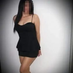 Mersin Mezitli'nin Fit ve Çekici Güzeli: Sarı Saçlı, 60 Kg ve 155 cm'lik Şehirli Stil Sahi