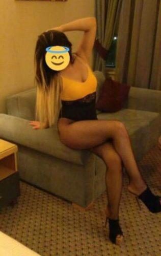 Mersin Silifke'nin Çekici Yıldızı: Sarı Saçlı, 58 Kg Ağırlığında, 156 cm Boyunda Fit ve Sa