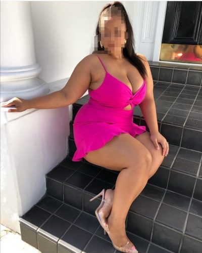 Mersin Tarsus'un Zarif ve Sakin Escort Bayanı: Kumral Saçlı, 69 Kg Ağırlığında, 177 cm Boy