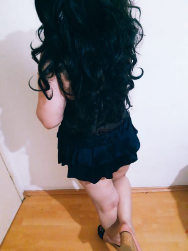 Tarsus Escort Bayan: Kızıl Saçların Dansı, Neşeli Ruhun Dansı - Fit Bedenin Göz Alıcı Mers