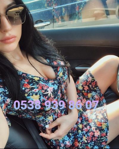 Tarsus'un Büyüleyici Ve Zarif Escort Bayanı: 174 cm Boy, 50 kg Ağırlık ve Kumral Saçlar