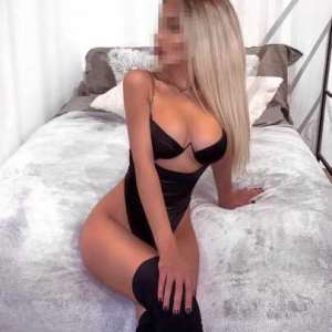 Erdemli'den Inci Beyazı Güzellik: Sarı Saçlı, 50 Kg ve 165 cm'lik Mersin Escort Bayan - Za