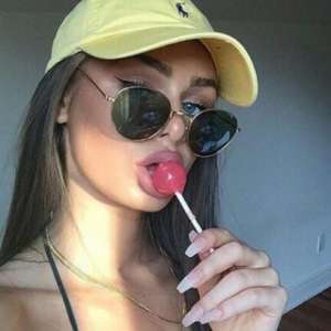 Mersin Akdeniz'de Cazibesiyle Kalpleri Çalan Escort Bayan: Kızıl Saçlı, 56 Kg
