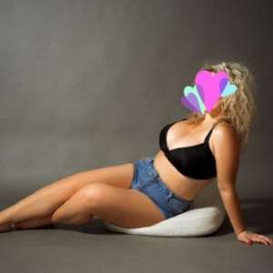 Mersin'deki Cazibeli ve Büyüleyici Escort Kız: Kızıl Saç, 157 cm, 51 Kg, Balık Eti Stil, B