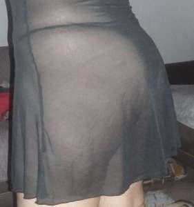 Mersin Erdemli'den Siyah Saçlı, Zarif Vücutlu ve Çekici Stiliyle Escort Bayan: 63kg, 155cm