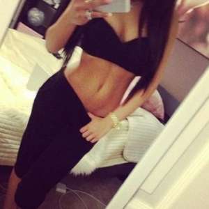 Mersin'in Alevlendirici Oyunu: Mezitli Escort Bayan - Kumral Saç, 154 Cm, 50 Kg, İnce Vücu
