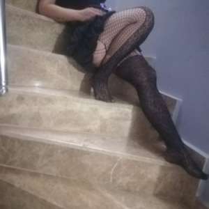 Mersin'in Cazibesinden Kaçılmaz: Kumral Saçlı, Fit Vücutlu, Neşeli Tarsus Escort Bayanı