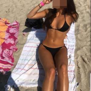 Mersin'in Fit ve Neşeli Cazibesi: Erdemli Escort Bayan - Kızıl Saçlı, 68 Kg ve 166 Cm'deki