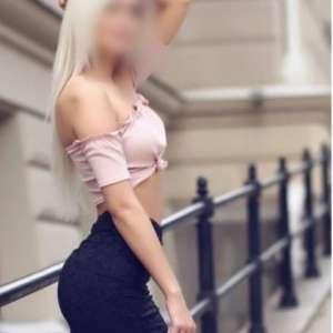 Mersin'in Görkemli Rüyası: Mersin Escort Kızlar, Siyah Saçlı, 48 Kg ve 163 cm, Çekici ve İ