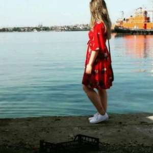 Mersin'in Tarsus Bölgesi: Şehirli Tarzdaki Balık Etli Escort Bayan: 166 cm, 79 Kg, Kızıl S
