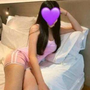 Mersin'in Zarif ve Çekici Sireni: Tarsus Escort Bayan - Sarı Saç, 157 cm, 67 Kg, Zarif