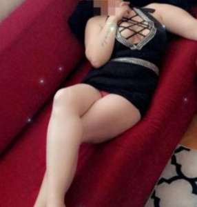 Mersin'in Zarif ve Sportif Güzeli: Akdeniz Escort Bayan, Sarı Saçlı, 50 Kg ve 174 cm