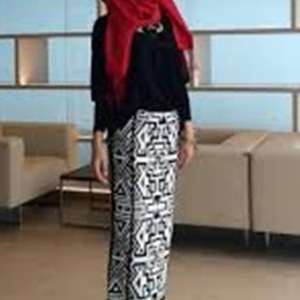 Mersin Tarsus'da Uzun ve Çekici Eskort Bayan: Sarı Saçlı, 52kg, 176cm Boyunda, Fit Ve Şehi